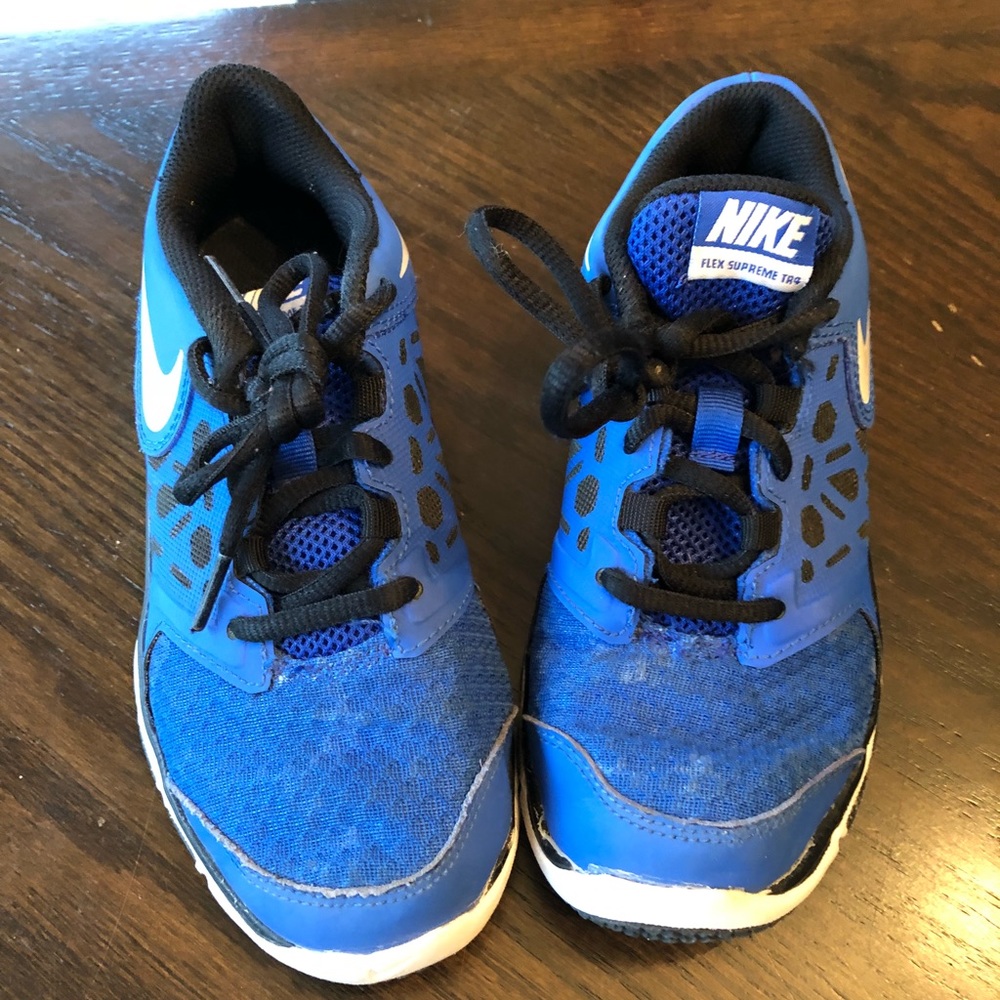 Boys Nike sneakers